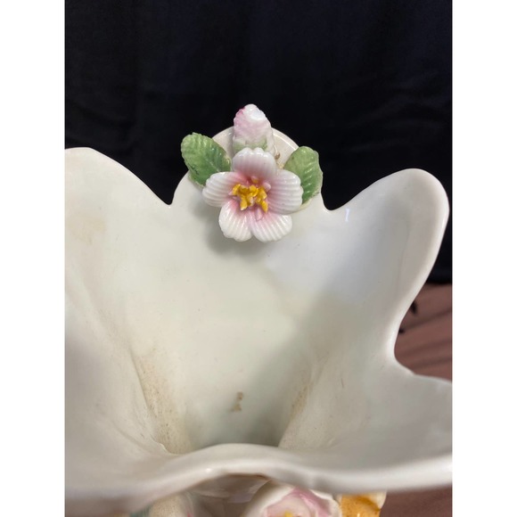 Ucagco Ceramics Set of Two (2) Figurine Vases, Girl with Duck and Boy with Duck. - Picture 13 of 16